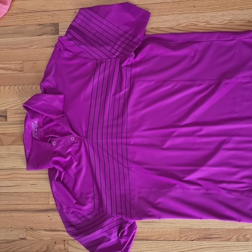 Nike golf shirt